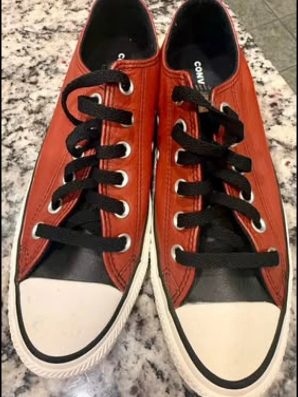 Like *NEW* Custom created young men’s 5 1/2 Converse leather low top maroon/blk